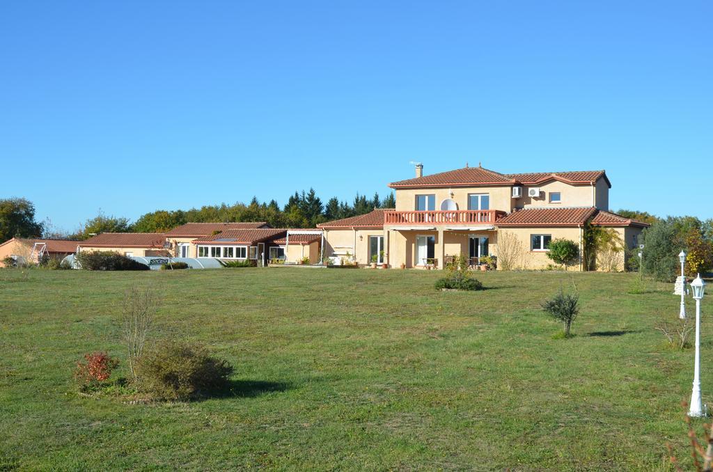 Bed and Breakfast La Batterie Lagarde-Hachan Exterior foto